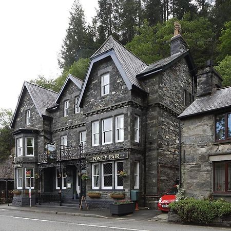 Pont y Pair Inn Betws-y-Coed Bagian luar foto